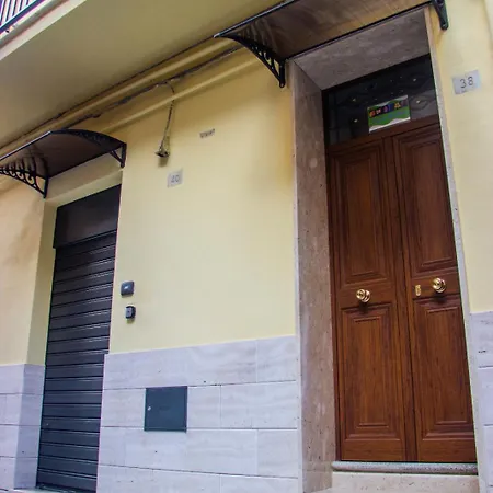 Casa Dei Fiori * Licata