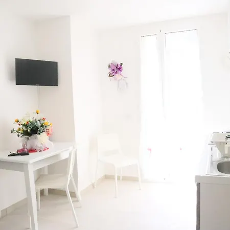 Lägenhet Casa Dei Fiori