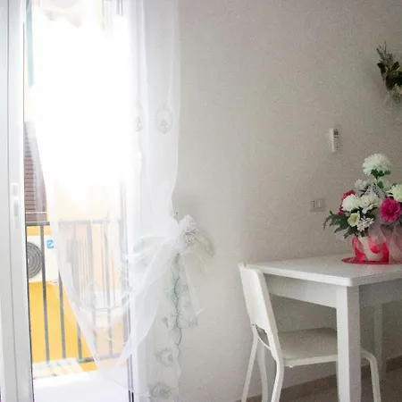 Casa Dei Fiori Lägenhet *